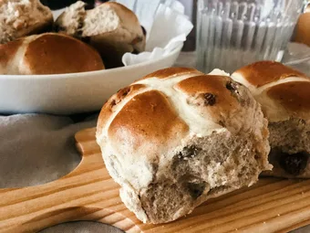 Hot Cross Buns