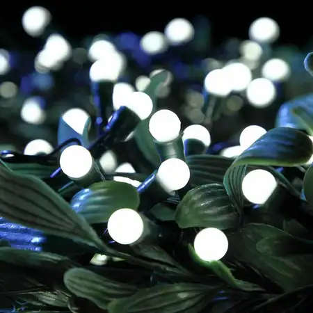 200 Fit & Forget Battery Operated White Berry Lights - image 1