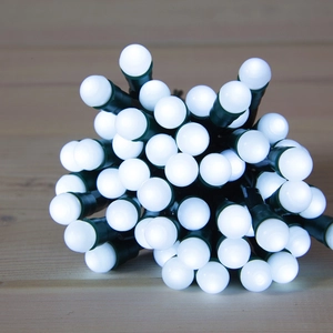 200 Fit & Forget Battery Operated White Berry Lights - image 2