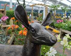 DOE HEAD UP FACING RIGHT METAL ORNAMENT - image 2