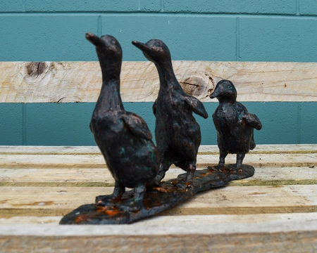 DUCKLINGS METAL ORNAMENT - image 2