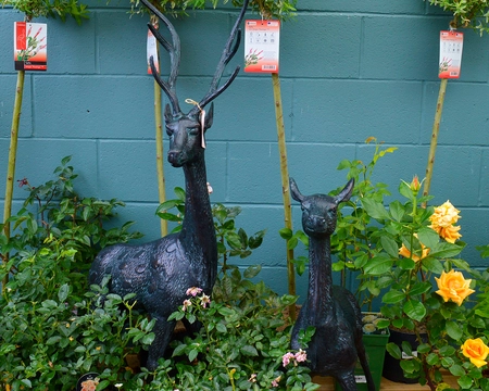 EXTRA LARGE DEER (PAIR) METAL ORNAMENTS - image 1