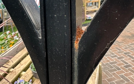 FLAT TOP GARDEN ARCH WITH FINIALS BLK - image 6