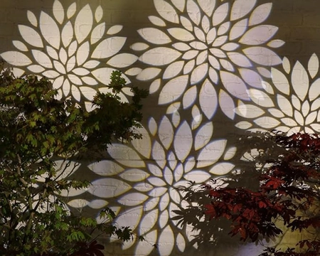 FLOWER - WARM WHITE PROJECTOR