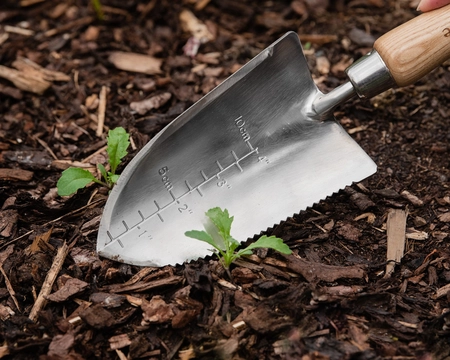 KS SS THE CAPABILITY TROWEL