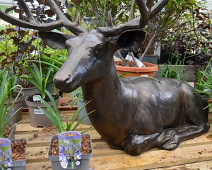 LAYING STAG METAL ORNAMENT - image 4