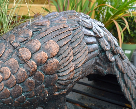 PEACOCK FEEDING METAL ORNAMENT - image 2